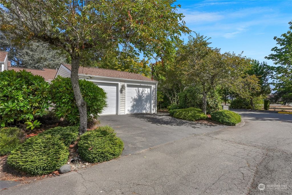 Photo of 13730 SE 256th Place, Kent, WA 98042 (MLS # 2153274)