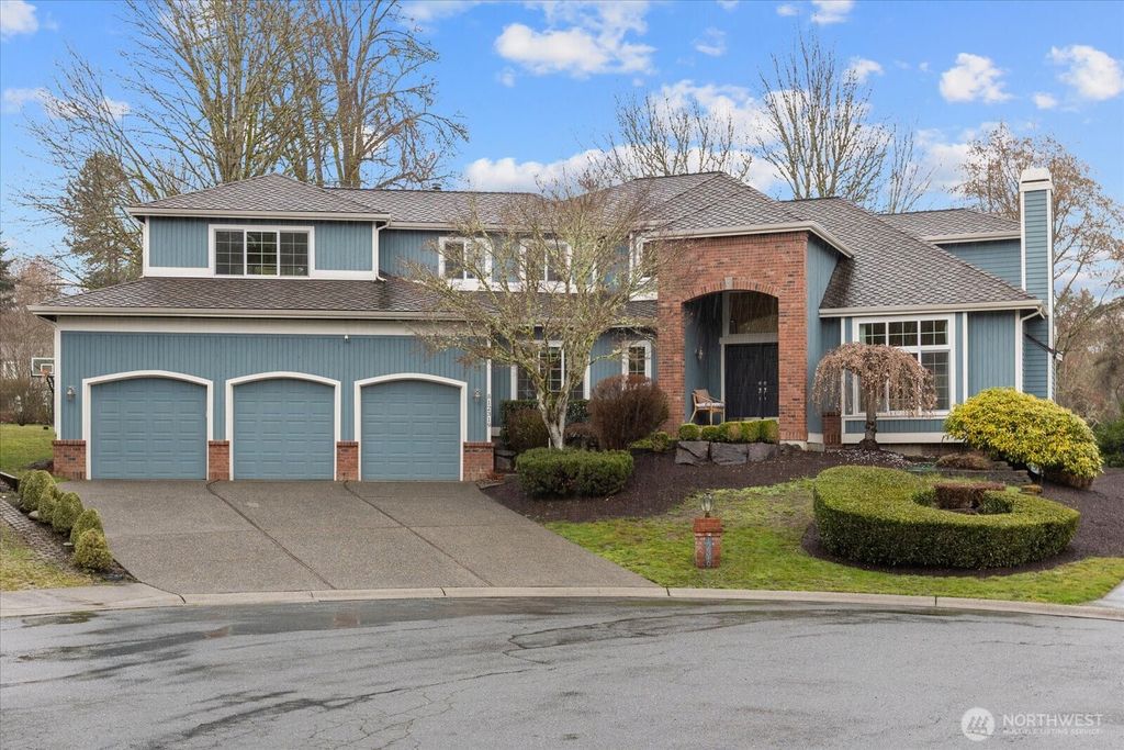 Photo of 12319 181st Court NE, Redmond, WA 98052 (MLS # 2490414)