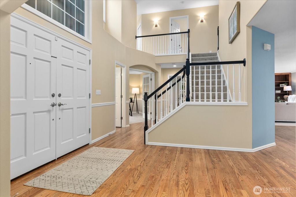 Photo of 12319 181st Court NE, Redmond, WA 98052 (MLS # 2490414)