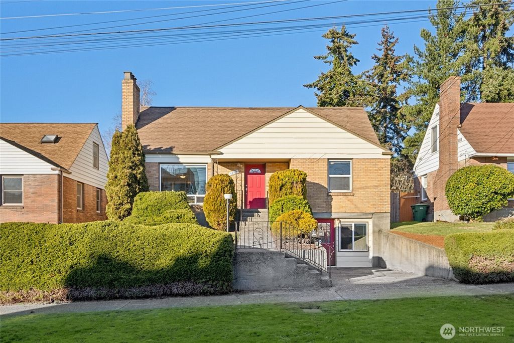 Photo of 3254 NW Market Street, Seattle, WA 98107 (MLS # 2465456)