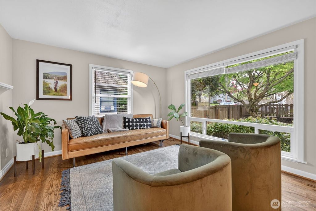 Photo of 7310 30th Avenue SW, Seattle, WA 98126 (MLS # 2508092)