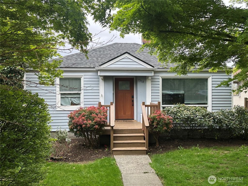 Photo of 7310 30th Avenue SW, Seattle, WA 98126 (MLS # 2508092)