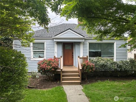 Photo of 7310 30th Avenue SW, Seattle, WA 98126 (MLS # 2508092)