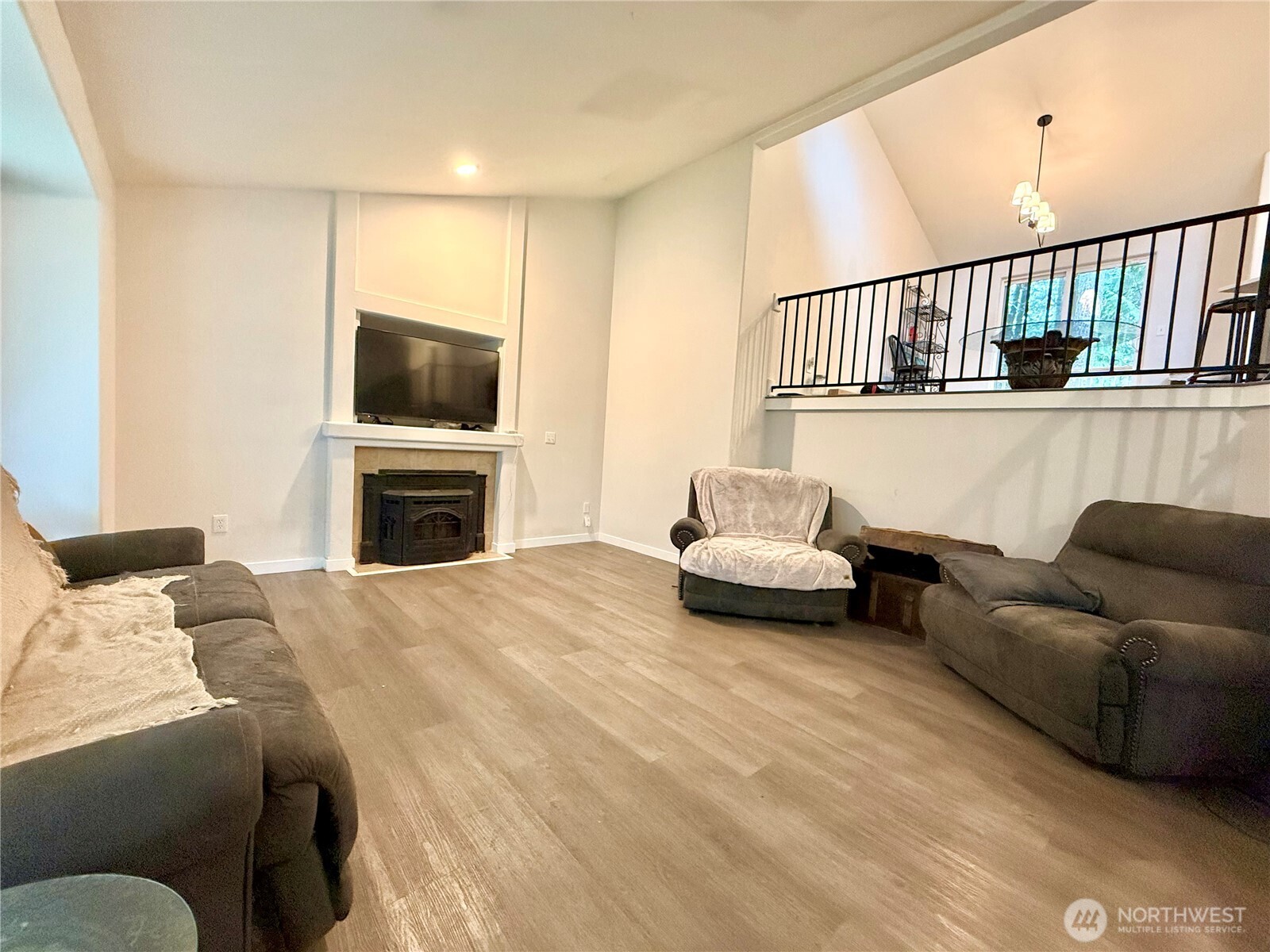 18240 E Clear lake Boulevard SE