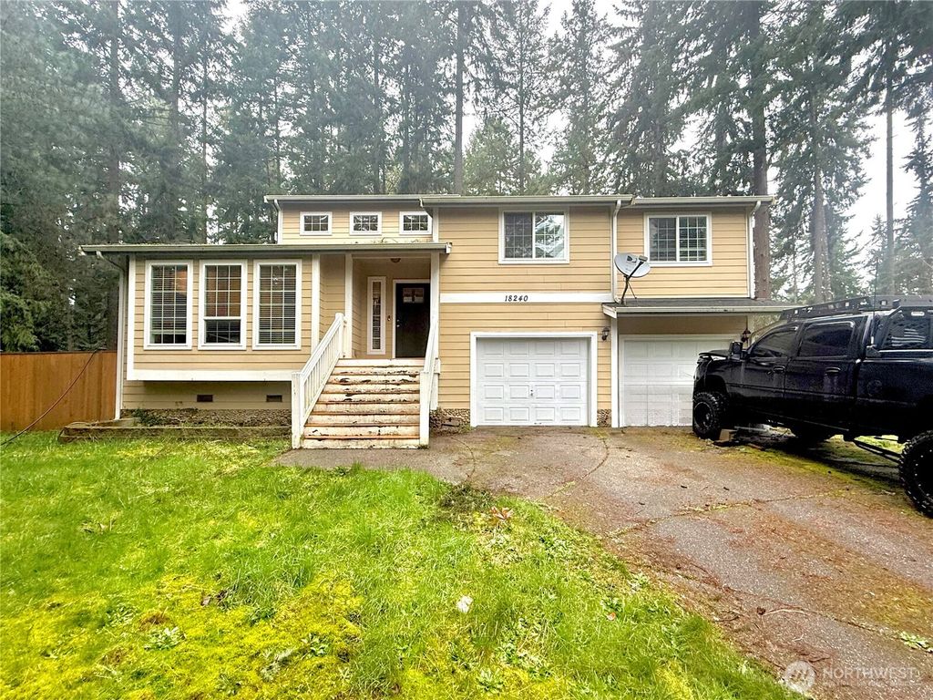 Photo of 18240 E Clear lake Boulevard SE, Yelm, WA 98597 (MLS # 2495345)