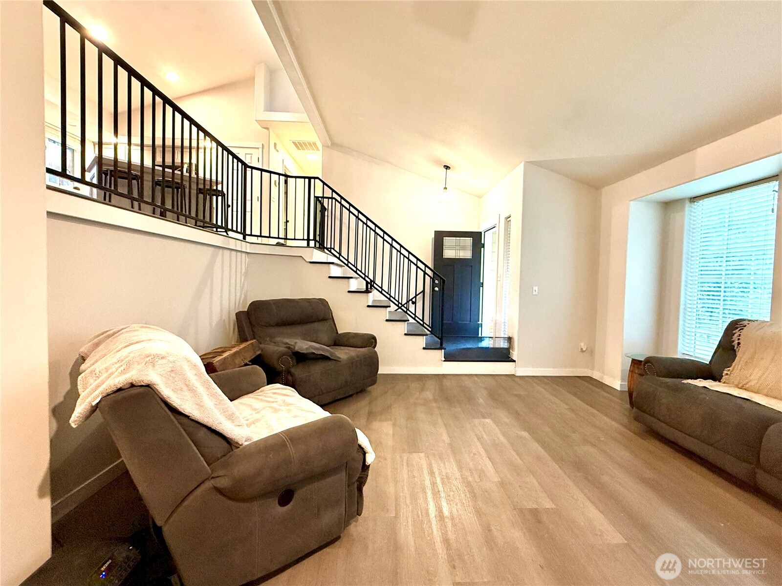 18240 E Clear lake Boulevard SE