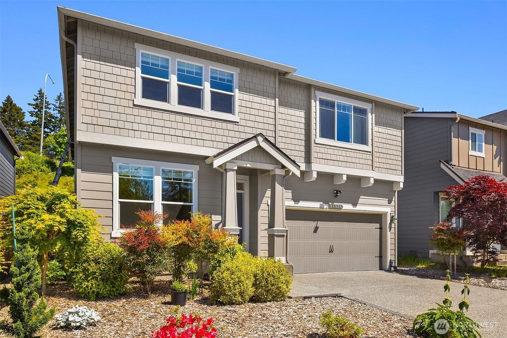 Photo of 27920 15th Avenue S, Federal Way, WA 98003 (MLS # 2526846)