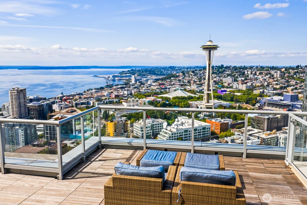Photo of 588 Bell Street #315S, Seattle, WA 98121 (MLS # 2433106)