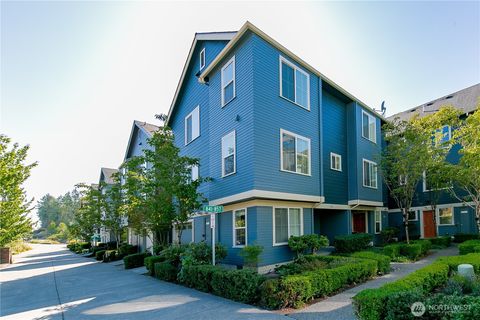 841 5th Place NE Issaquah WA 98029