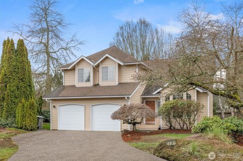 Photo of 10301 SE 190th Place, Renton, WA 98055 (MLS # 2462816)