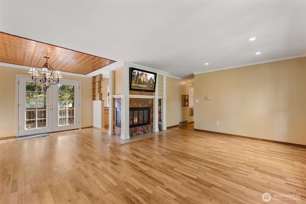 Photo of 20310 5th Avenue NW, Shoreline, WA 98177 (MLS # 2471029)