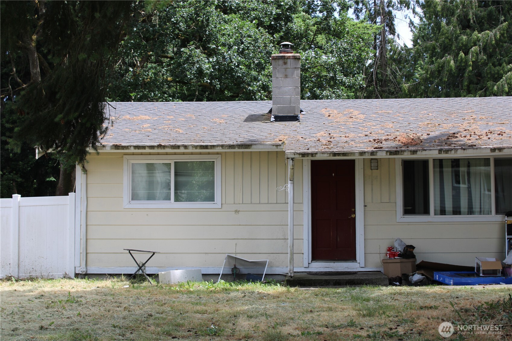 1414 Hensley Street NE 1412