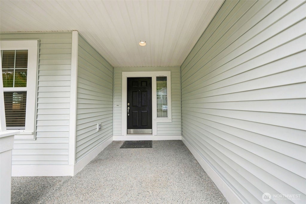 Photo of 20003 Ramblewood Road, Monroe, WA 98272 (MLS # 2575394)