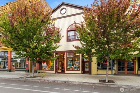 Photo of 936 Water Street, Port Townsend, WA 98368 (MLS # 2464712)