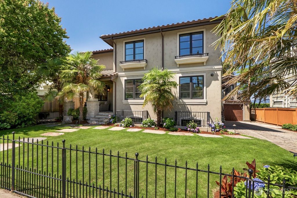 Photo of 4043 55th Avenue SW, Seattle, WA 98116 (MLS # 2404310)