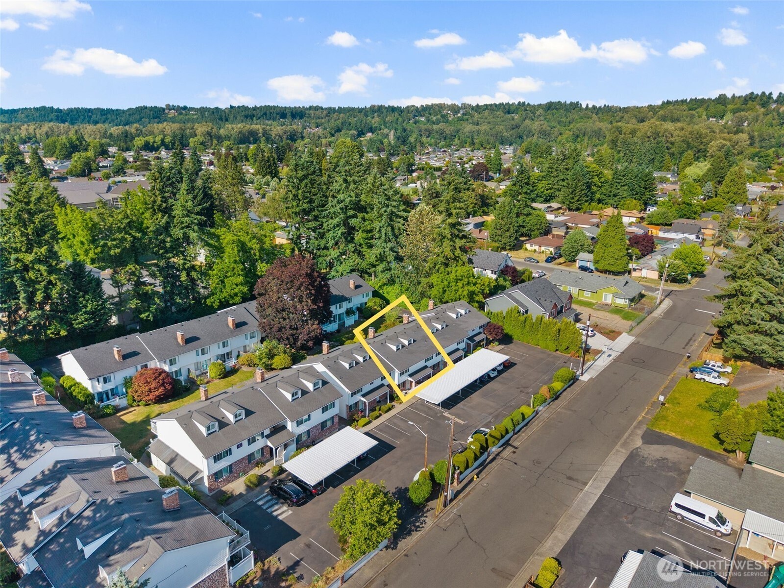 957 12th Street NE 1009