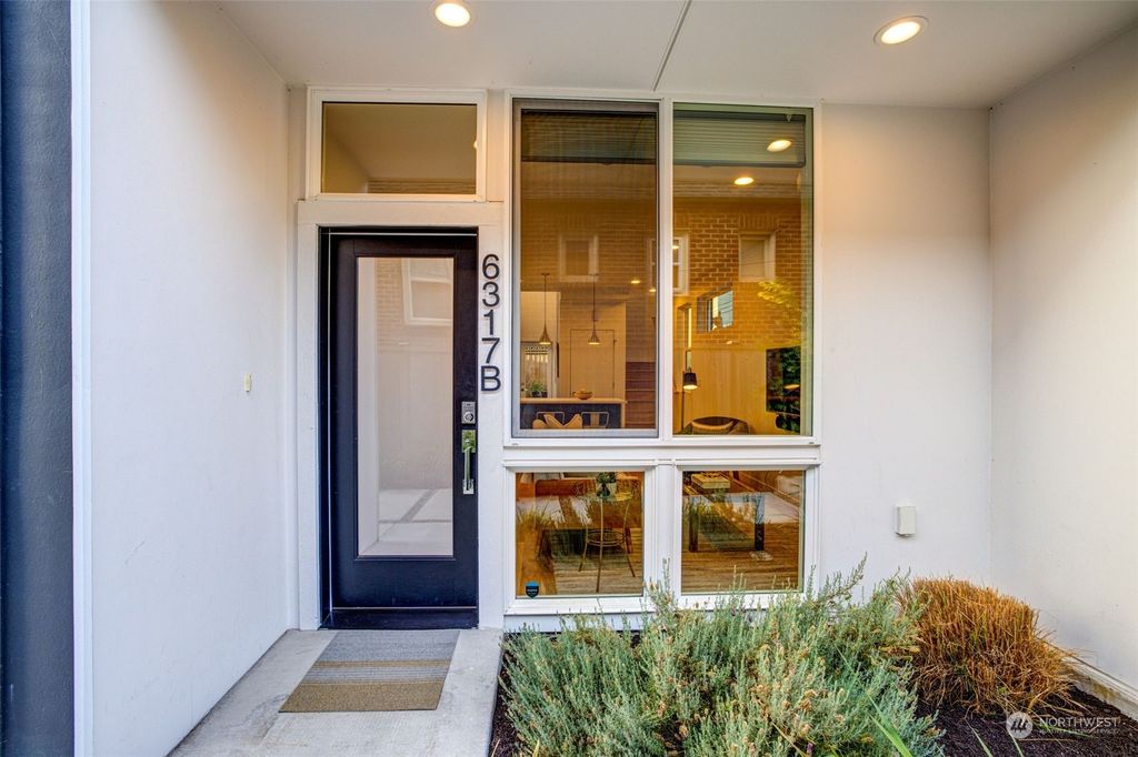 Photo of 6317 34th Avenue SW #B, Seattle, WA 98126 (MLS # 2319500)