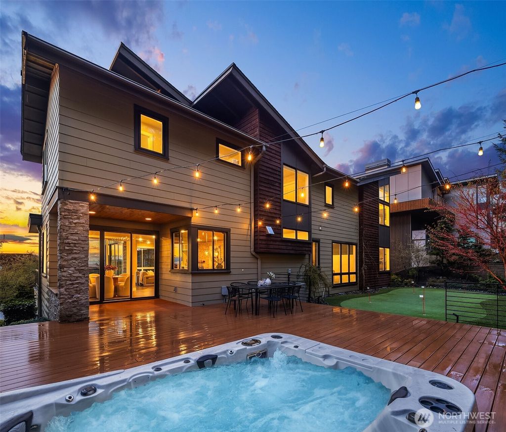 Photo of 3025 NE Harrison Drive, Issaquah, WA 98029 (MLS # 2382964)