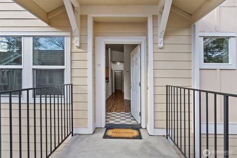 8023 Custer Road SW B6 Lakewood WA 98499