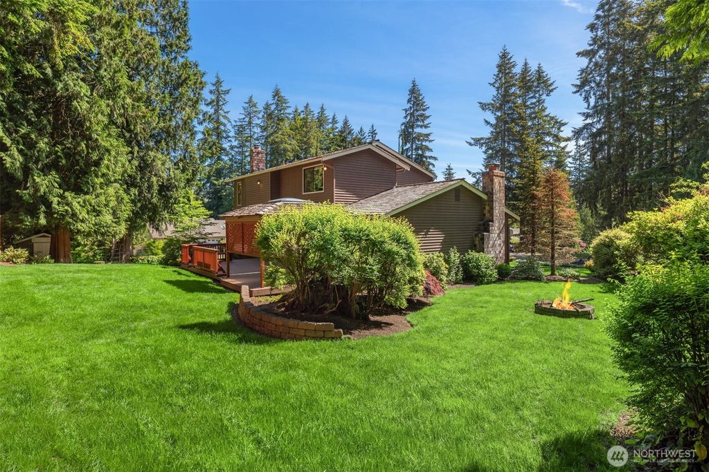 Photo of 118 171st Place SE, Bothell, WA 98012 (MLS # 2529120)