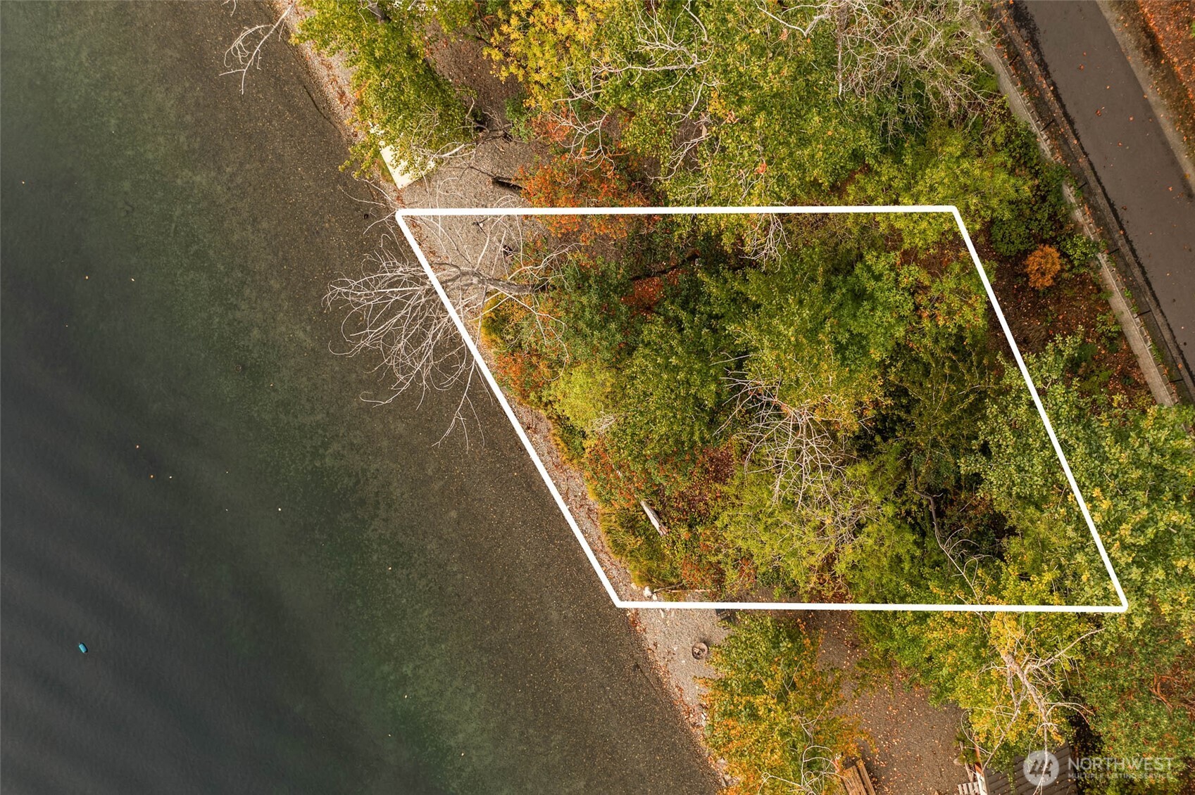 35753001 E Lake Sammamish Parkway