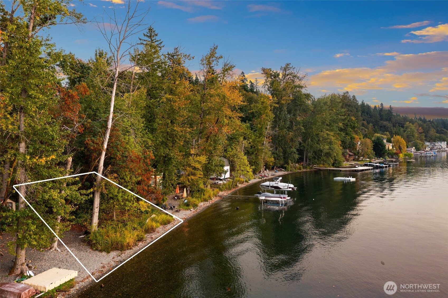 35753001 E Lake Sammamish Parkway