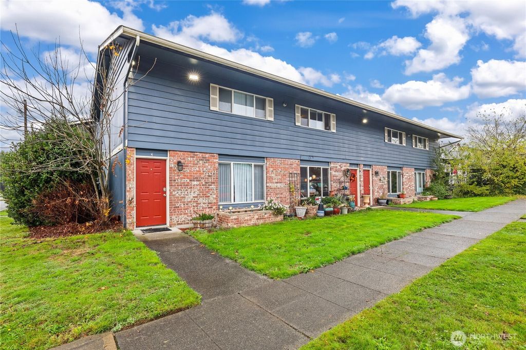 Photo of 101 E Gilman Avenue, Arlington, WA 98223 (MLS # 2455719)