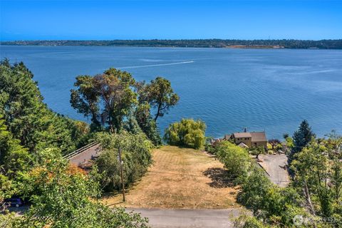 Photo of 12422 SW Bachelor Road RD, Vashon, WA 98070 (MLS # 2543612)