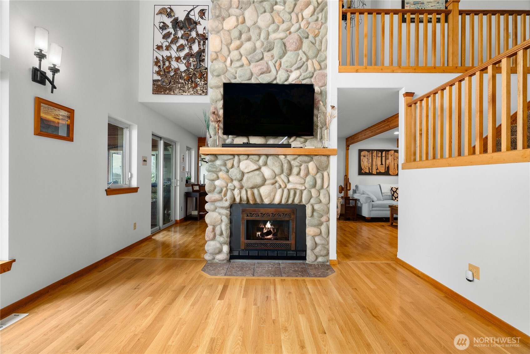 31823 S Bridge Way NE