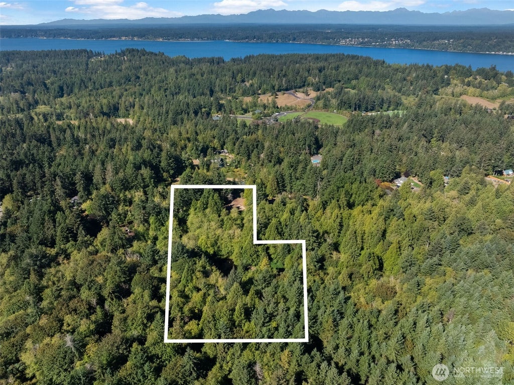 Photo of 0 72nd Avenue NW, Gig Harbor, WA 98332 (MLS # 2585549)