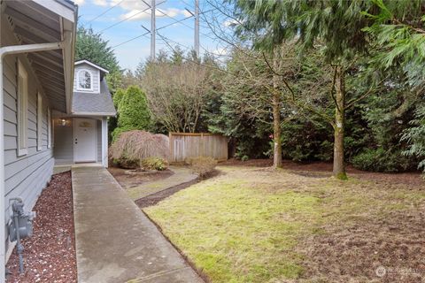 Photo of 5607 134th Place SE #B, Everett, WA 98208 (MLS # 2183357)
