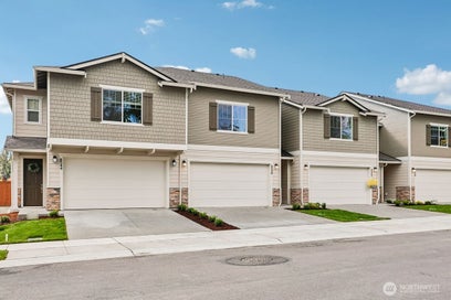 8538 42nd Place NE ES73 Marysville WA 98270