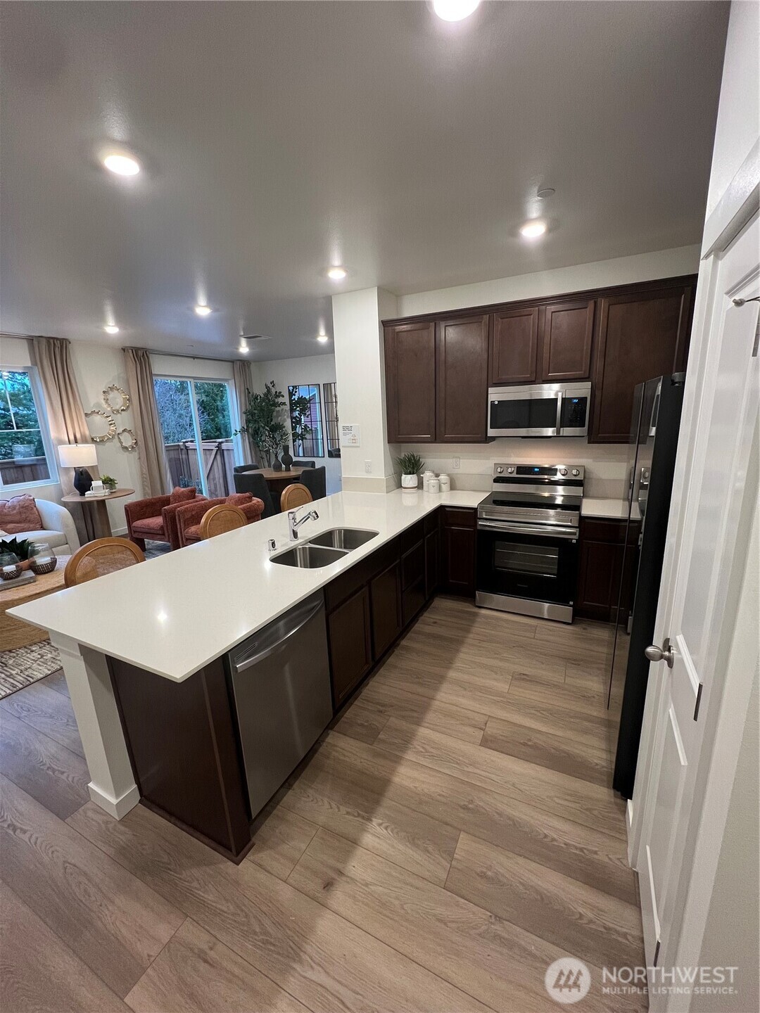 8538 42nd Place NE 73