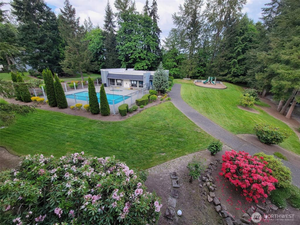 Photo of 4641 W Lake Sammamish Parkway SE #F305, Issaquah, WA 98027 (MLS # 2560503)