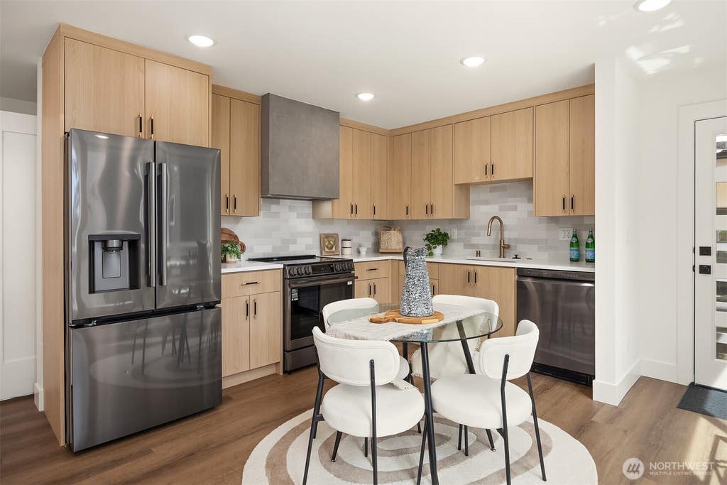Photo of 1502 N 100th Street, Seattle, WA 98133 (MLS # 2563200)