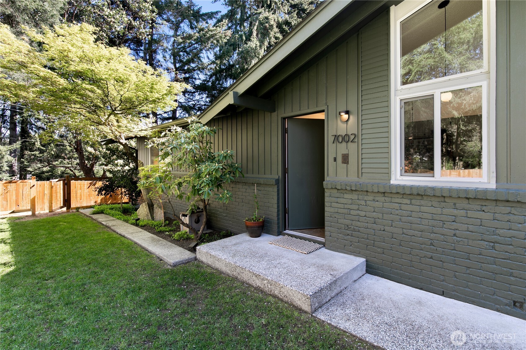 7002 35th Street W