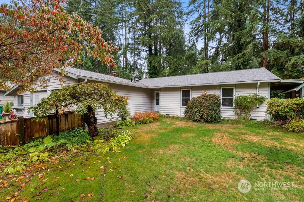 Photo of 16541 190th Avenue NE, Woodinville, WA 98072 (MLS # 2167163)