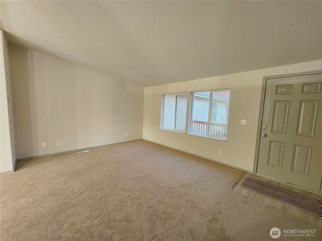 Photo of 403 N Water Street, Weston, OR 97886 (MLS # 2496613)