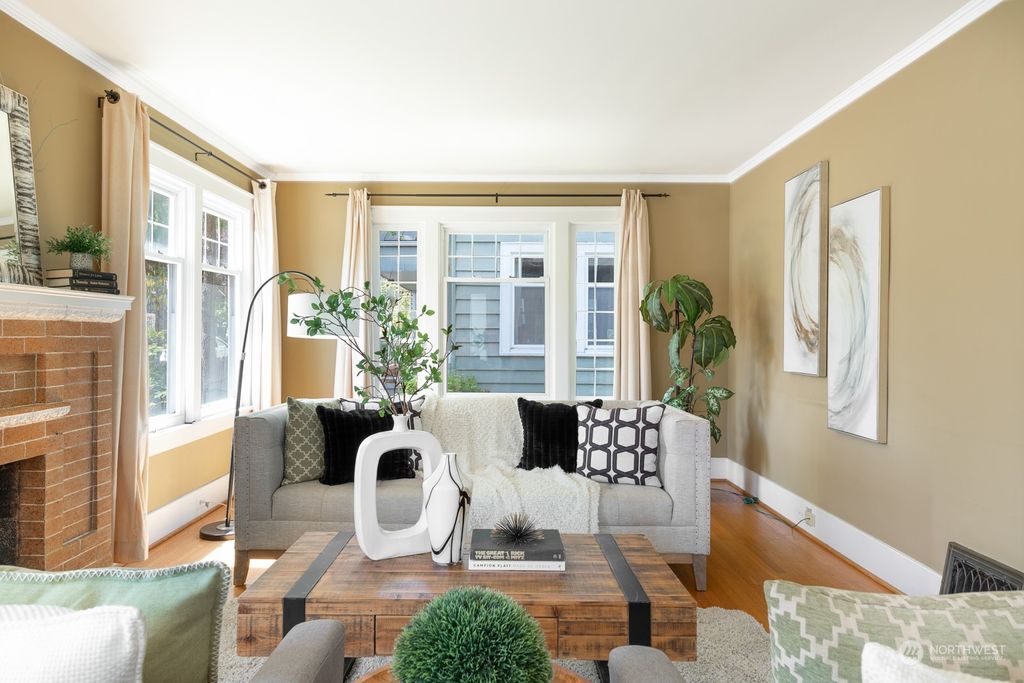 Photo of 5601 8th Avenue NE, Seattle, WA 98105 (MLS # 2236520)