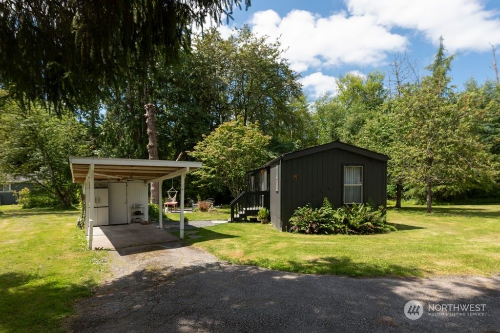 Photo of 1530 148 Street NE, Arlington, WA 98223 (MLS # 2272748)