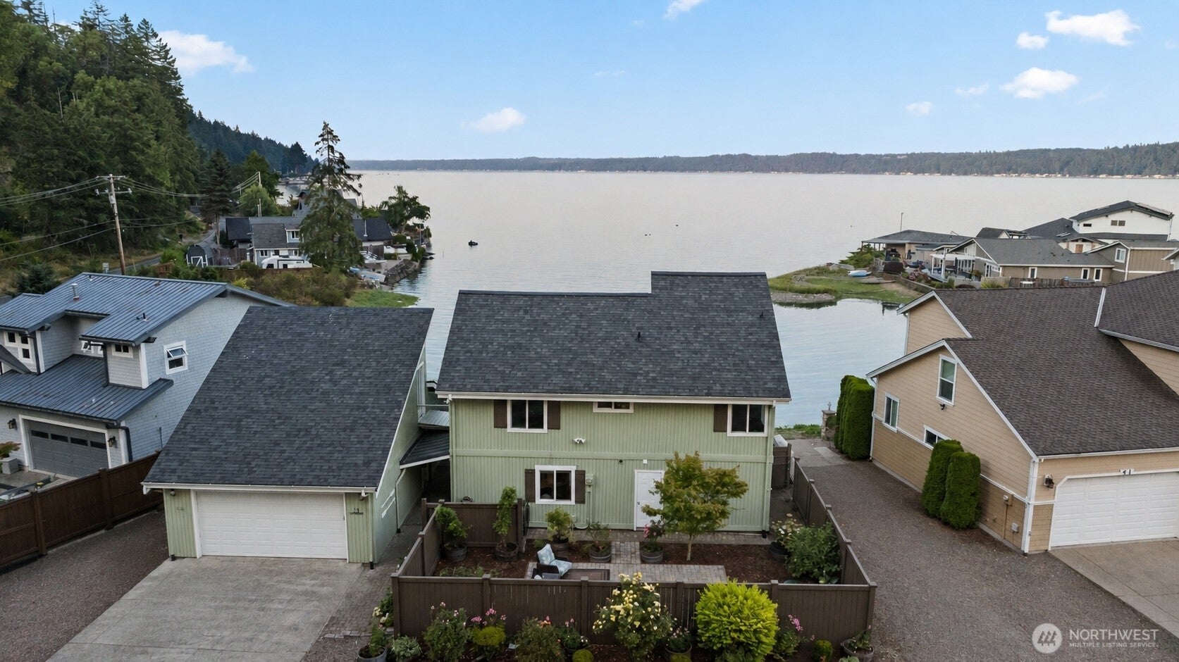 21 NE Belaire Drive