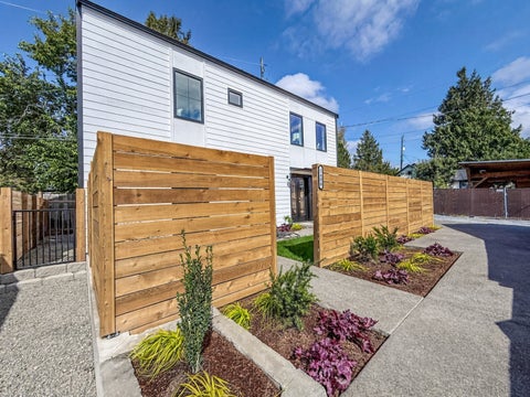 Photo of 5404 20th Avenue S, Seattle, WA 98108 (MLS # 2597528)