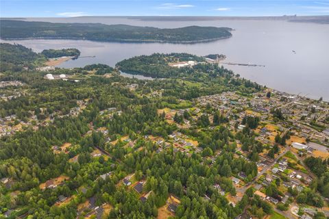 A home in Port Orchard