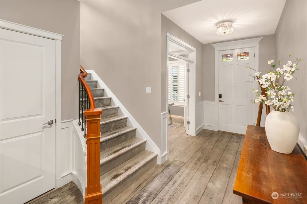 Photo of 1596 24th Avenue NE, Issaquah, WA 98029 (MLS # 2230600)