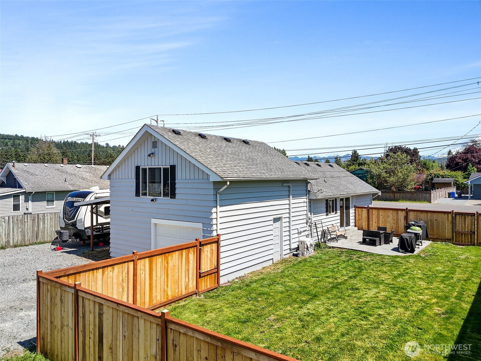 405 Calistoga Street W