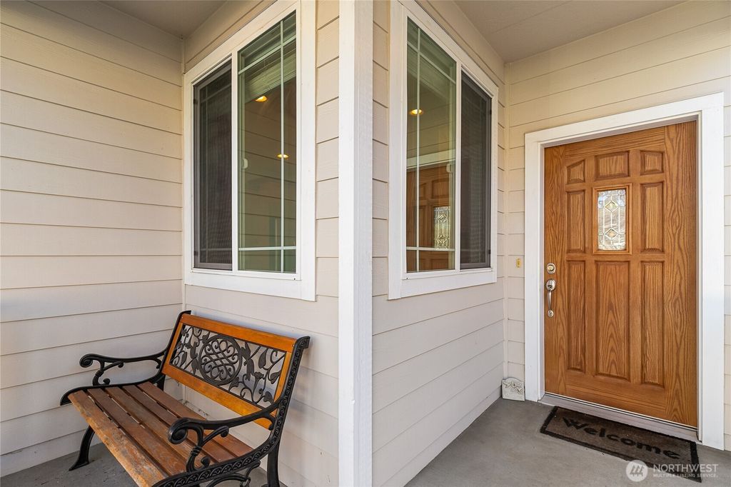 Photo of 605 Rosette Court, Bellingham, WA 98226 (MLS # 2473313)