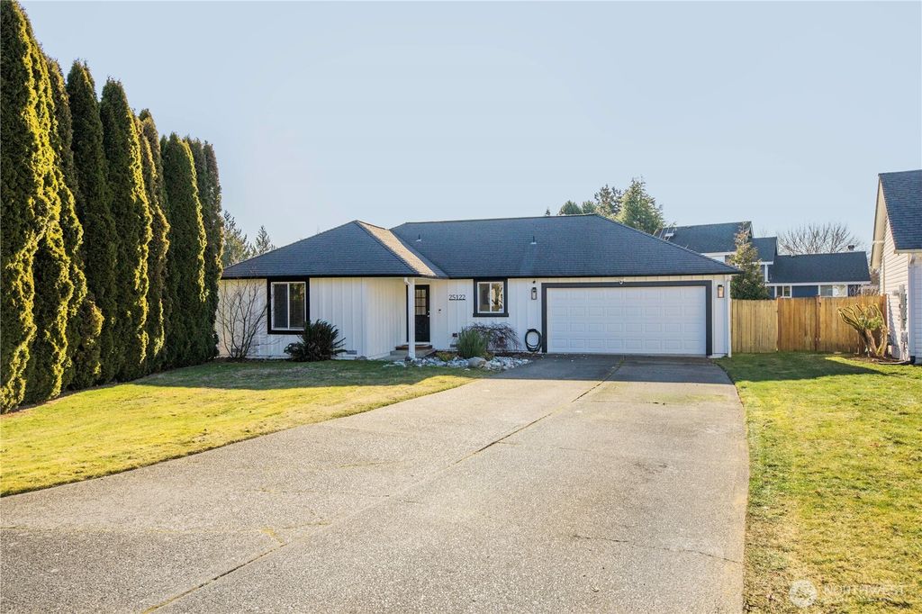 Photo of 25122 119th Court SE, Kent, WA 98030 (MLS # 2332154)