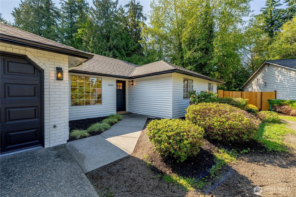 Photo of 5602 142nd Place SE, Everett, WA 98208 (MLS # 2431354)