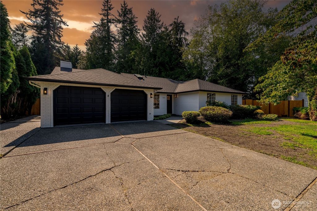 Photo of 5602 142nd Place SE, Everett, WA 98208 (MLS # 2431354)