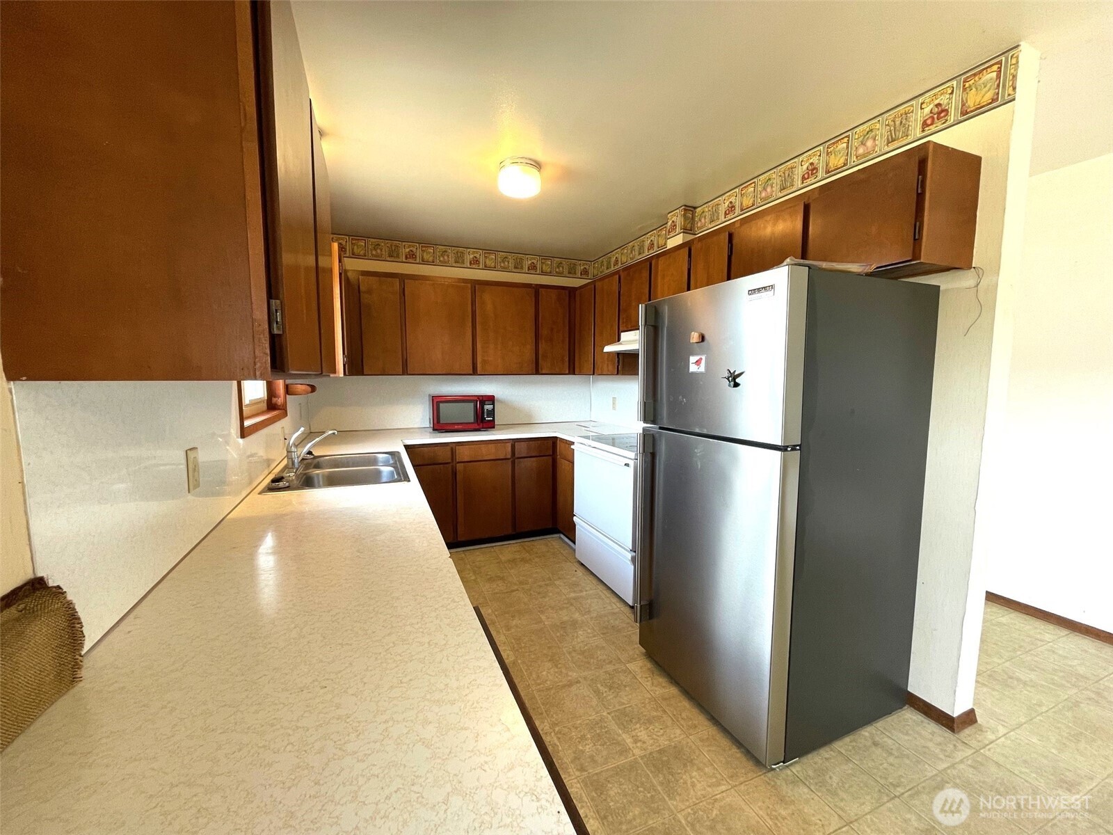 407 S Walnut Street